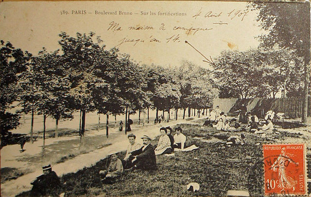 Parisian boulevard, 1907